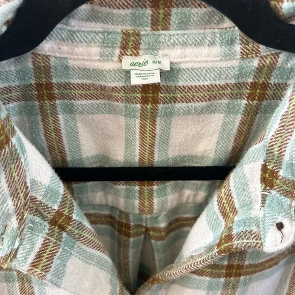 Aerie Plaid Flannel Button Up Sz Medium - Picture 6 of 7